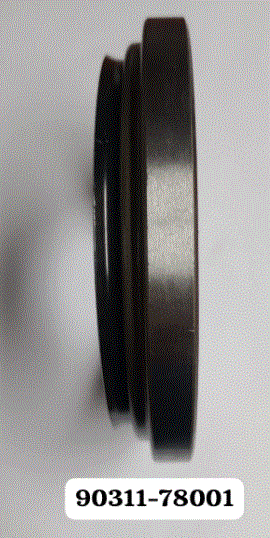 RETENEDOR RUEDA TRAS. INTER. / TOY. COASTER (00->)